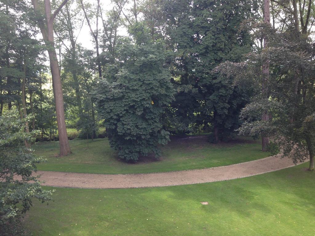 B&B Exclusive Guesthouse Chateau De Spycker Brugge Ruang foto
