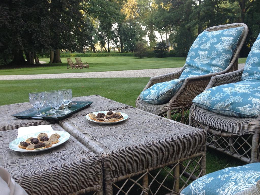 B&B Exclusive Guesthouse Chateau De Spycker Brugge Bagian luar foto